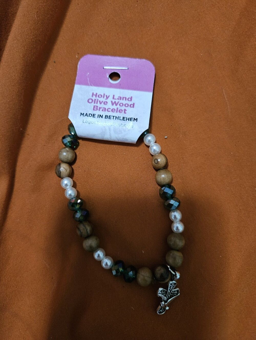 Nwt Holy Land Olive Wood Beaded Bracelet with Pearl and Green Crystal Accents